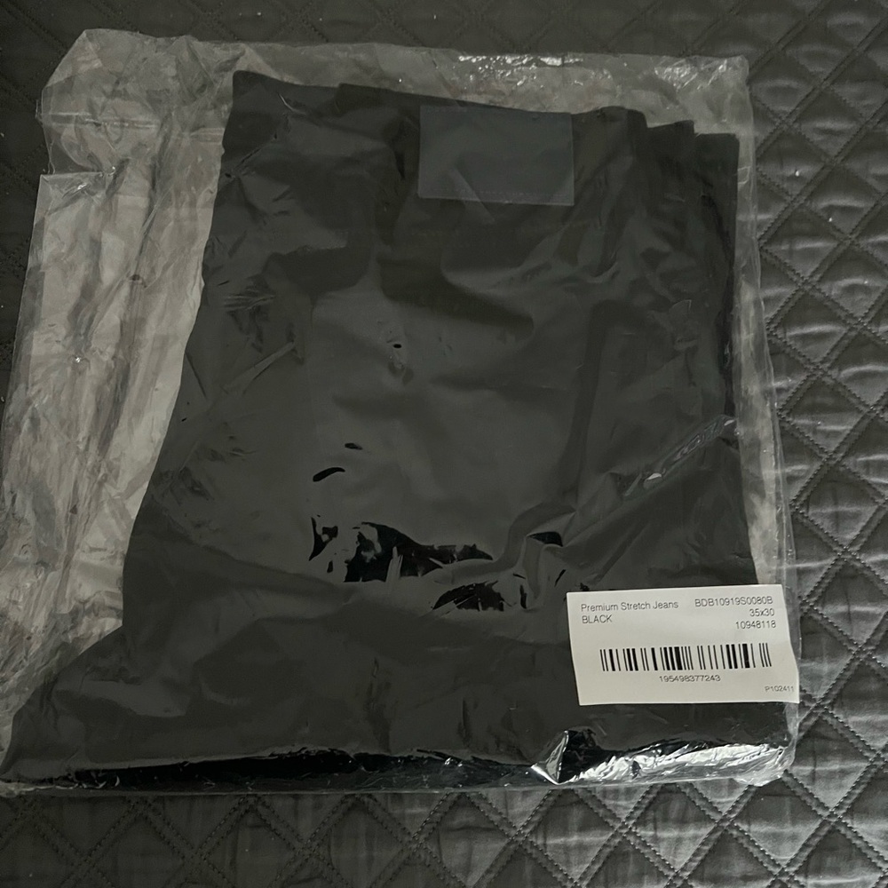 Men’s new Bonobos premium stretch jeans